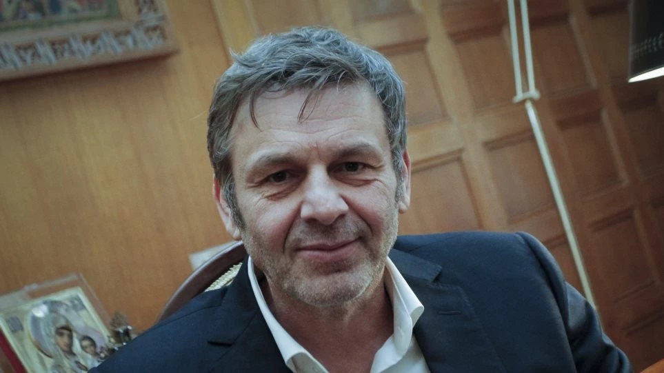 Απίστευτη ατάκα από τον Γκλέτσο: Στο στρατό και την αεροπορία πίνουν νερό στο όνομα του Καμμένου – Που το είδε;